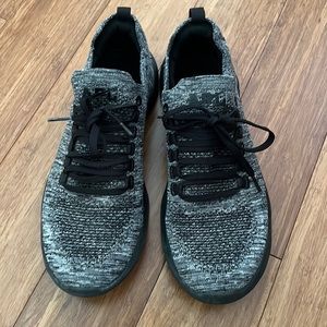 APL sneakers womens 9.5